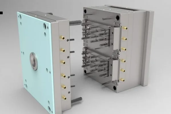 Spritzgussform für Adaptergehäuse (Finke)
